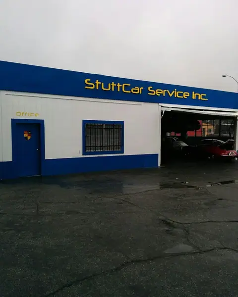 PORCHE StuttCar Service Inc. in Pasadena