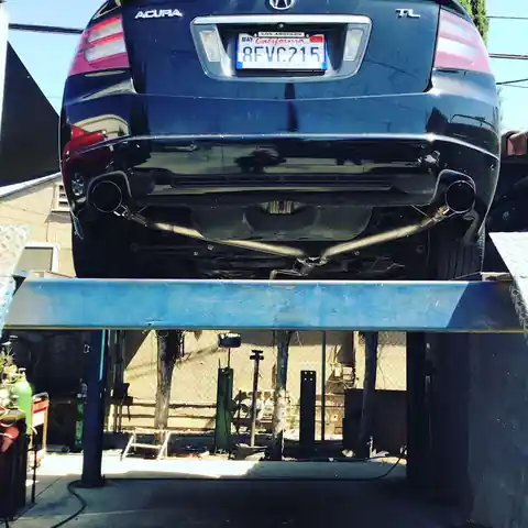 Advance Mufflers Lake Elsinore in Perris