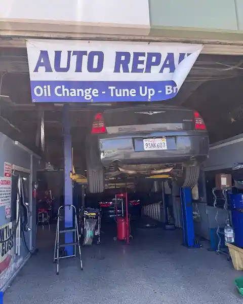 PAEZ AUTO REPAIR in Perris
