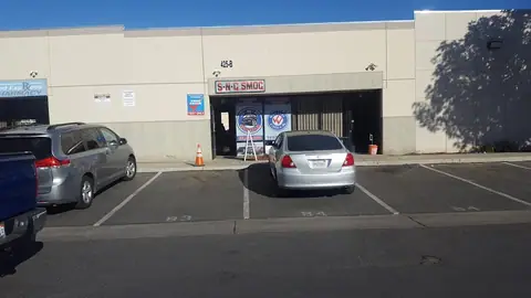 Stop N Go Smog Test in Perris