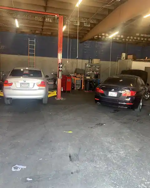 Mendiola Diesel & Auto Service in Pomona