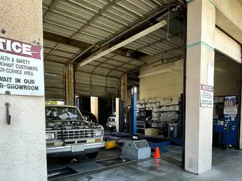Purrfect Auto Service in Pomona