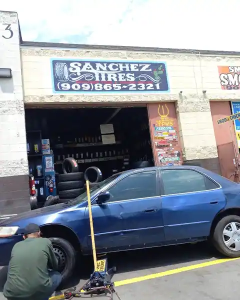 Sanchez Tires in Pomona