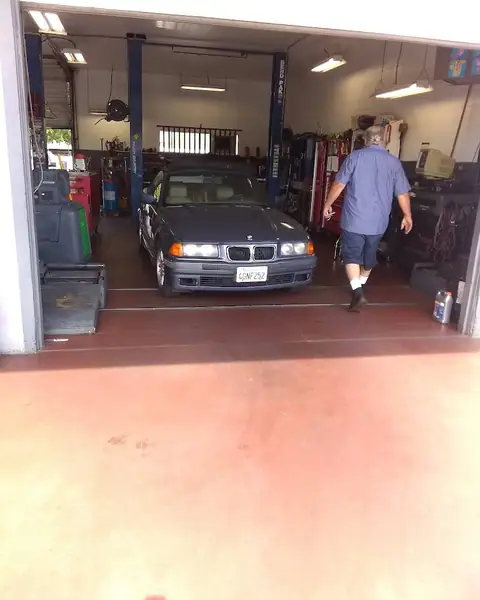 Corky's Auto Repair in Quartz Hill