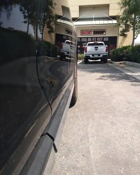 Dent Shop Redlands in Redlands