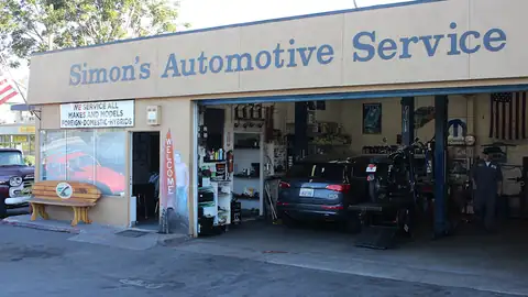 Simon's Automotive Service in Redondo Beach