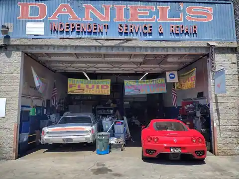 Daniel's brakes reseda in Reseda