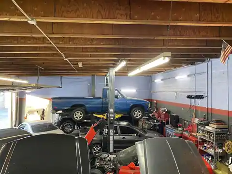 Juan & Marcos General Auto Repair in Reseda