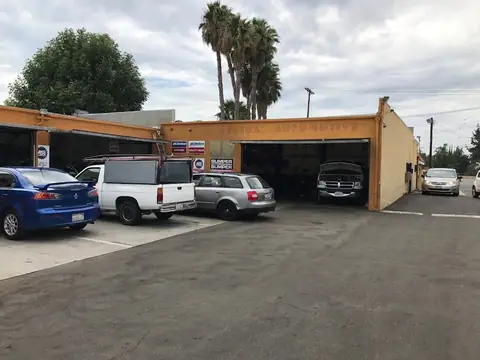M&L Auto Service and Sales in Reseda