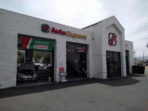 Auto Express in Riverside