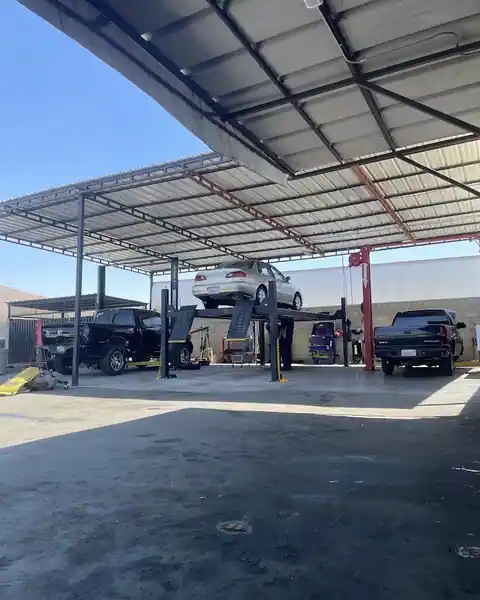 Fred's Complete Auto Repair in Riverside