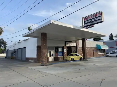 Porters Garage Inc. in Riverside