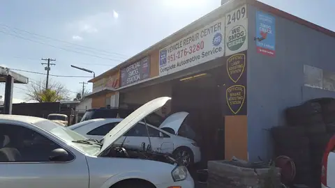 Vehicle Repair Center in Riverside