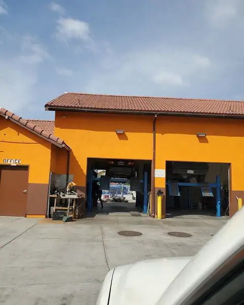 El Caballo Auto Repair in San Bernardino