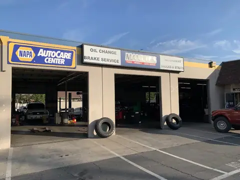Manuel's Tires Wheels Auto in San Bernardino