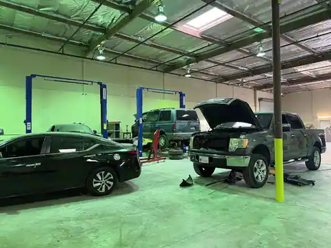 Master Automotive in San Bernardino