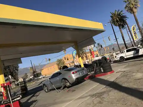 Yeyos Tires in San Bernardino