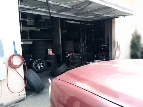 Hernadez Tires in San Fernando