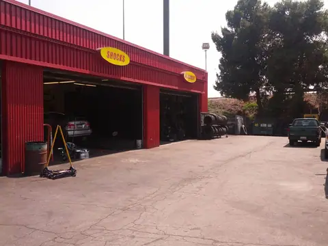 Mission Hills Tire Center in San Fernando