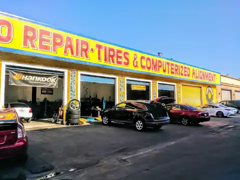Pibe's Auto in San Fernando