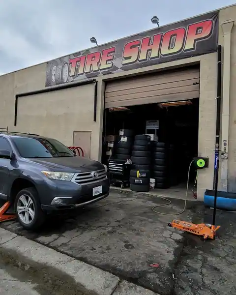 Fernandez Tires in San Jacinto
