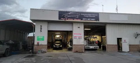 Pinks motor service in San Jacinto