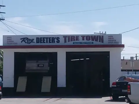 Ray Deeter's Tire Town in San Pedro