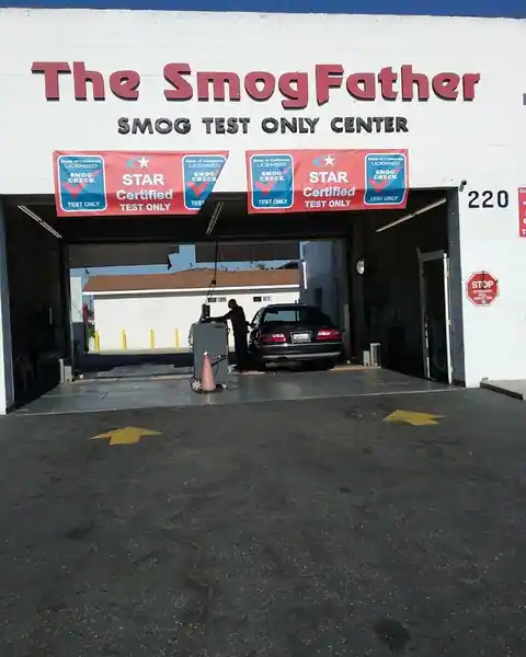 The SmogFather in San Pedro