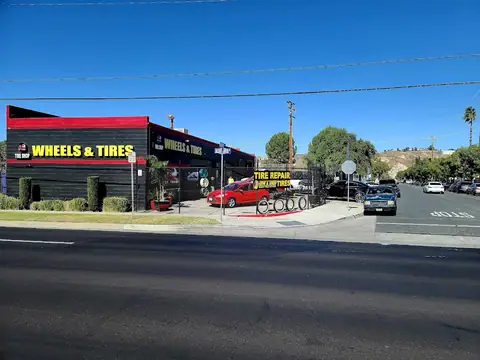 House of tires in Santa Clarita