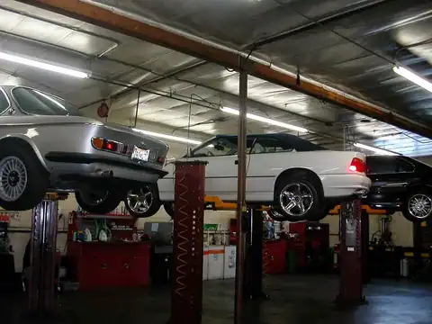 Garber's Independent BMW in Santa Fe Springs