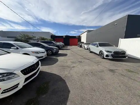 Legion Auto Group in Santa Fe Springs