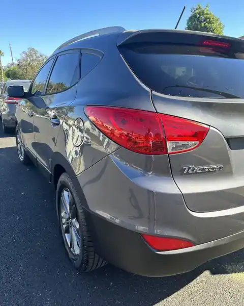 Ca Expert Auto Body and repair center in Sherman Oaks