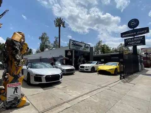 Sherman Oaks Collision Center in Sherman Oaks