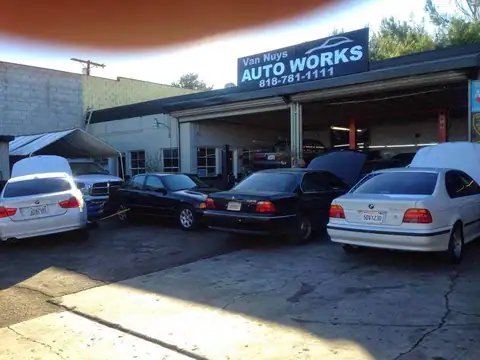 Van Nuys Autoworks in Sherman Oaks