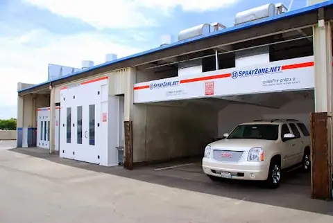 Boulevard Collision Center in Signal Hill