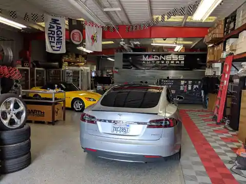 MADNESS AUTOWORKS in Signal Hill