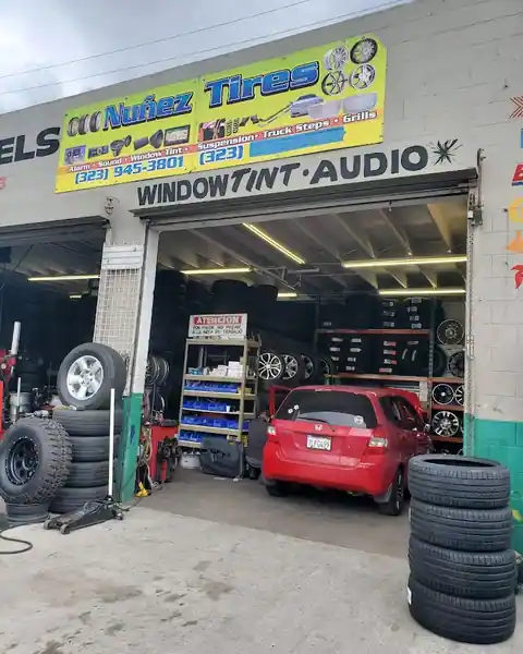Nuñez Tires in South Gate