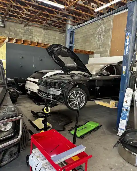 Gold Line Auto Services in Sun Valley