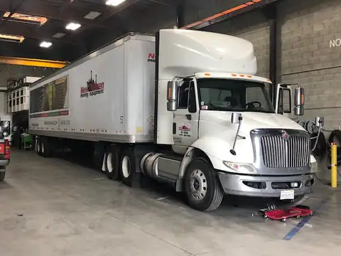 L.A. FLEET CARE in Sun Valley