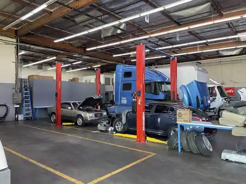 S&H Garage Inc. in Sun Valley