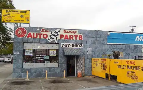 Valley Auto Parts and Engines in Sun Valley