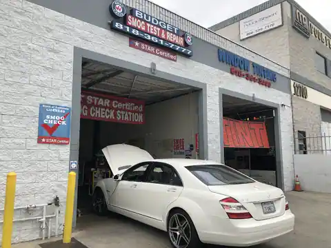 Budget Smog Test & Repair Sylmar (Star Station) in Sylmar