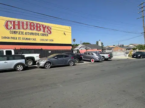 Chubby's Automotive in Sylmar