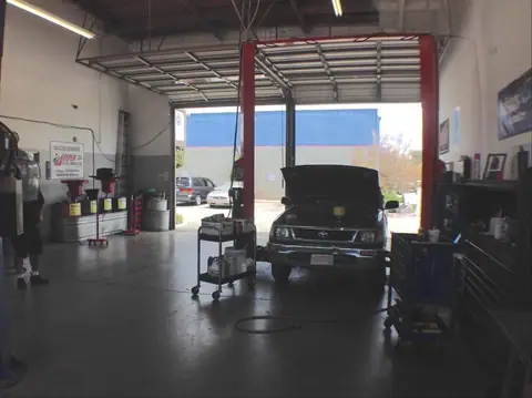 Advantage Automotive in Temecula