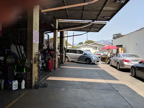 Rising Star Motor in Temple City