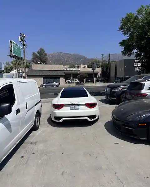 Level Up Auto Group in Tujunga