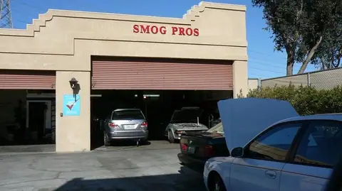 Valencia Smog Pros and Mechanic in Valencia