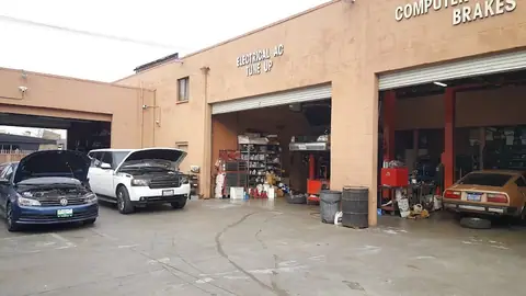 Auto Repair Arrow Auto Air & Electric in Van Nuys