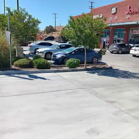 Johnny's Radiator and Auto Repair in Victorville
