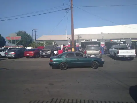 Pedro & Son's Tires in West Covina